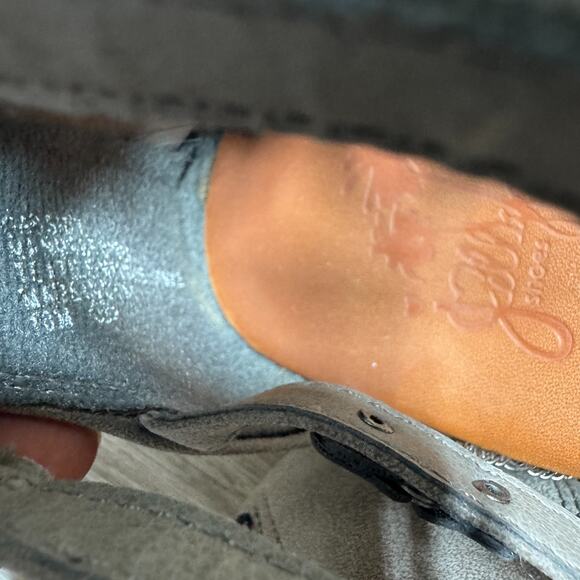 JellyPop Cassidy Gray Gladiator Casual Bling Flat Sandals Chain Jewels Size 10M - Picture 6 of 7